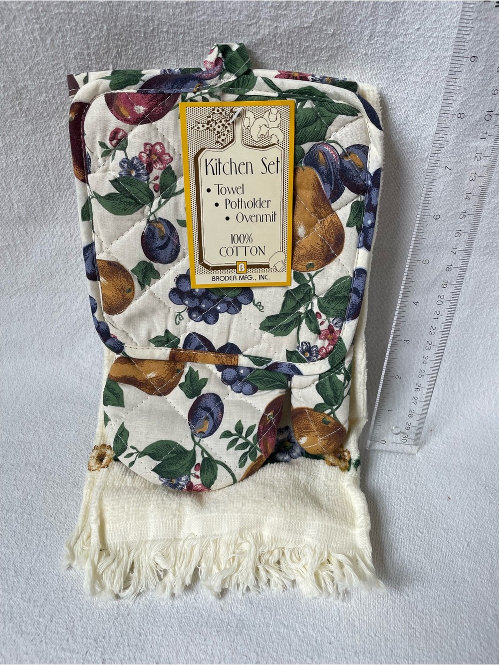 Kitchen Set by - Cream Fruit Print Towel & Potholder